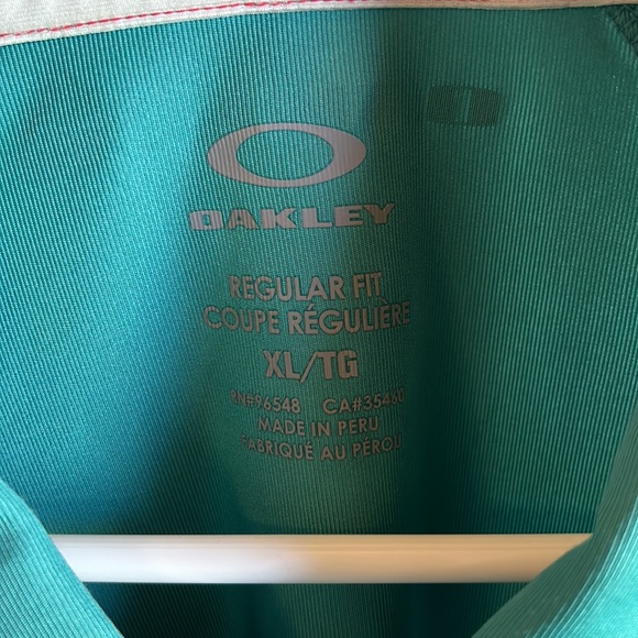 Oakley Dallas Cowboys Golf Club Polo - Picture 3 of 3